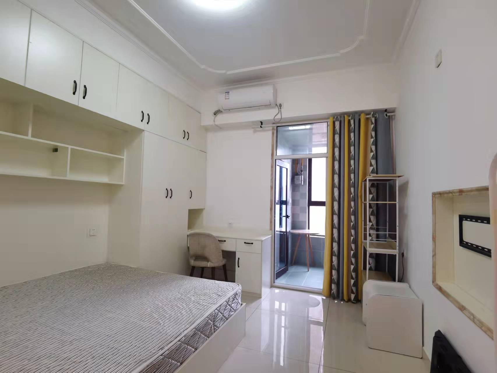 金华壹号 1室1厅1卫 1800.0元/月 金华壹号 1室1厅1卫 1800.0元/月室内图