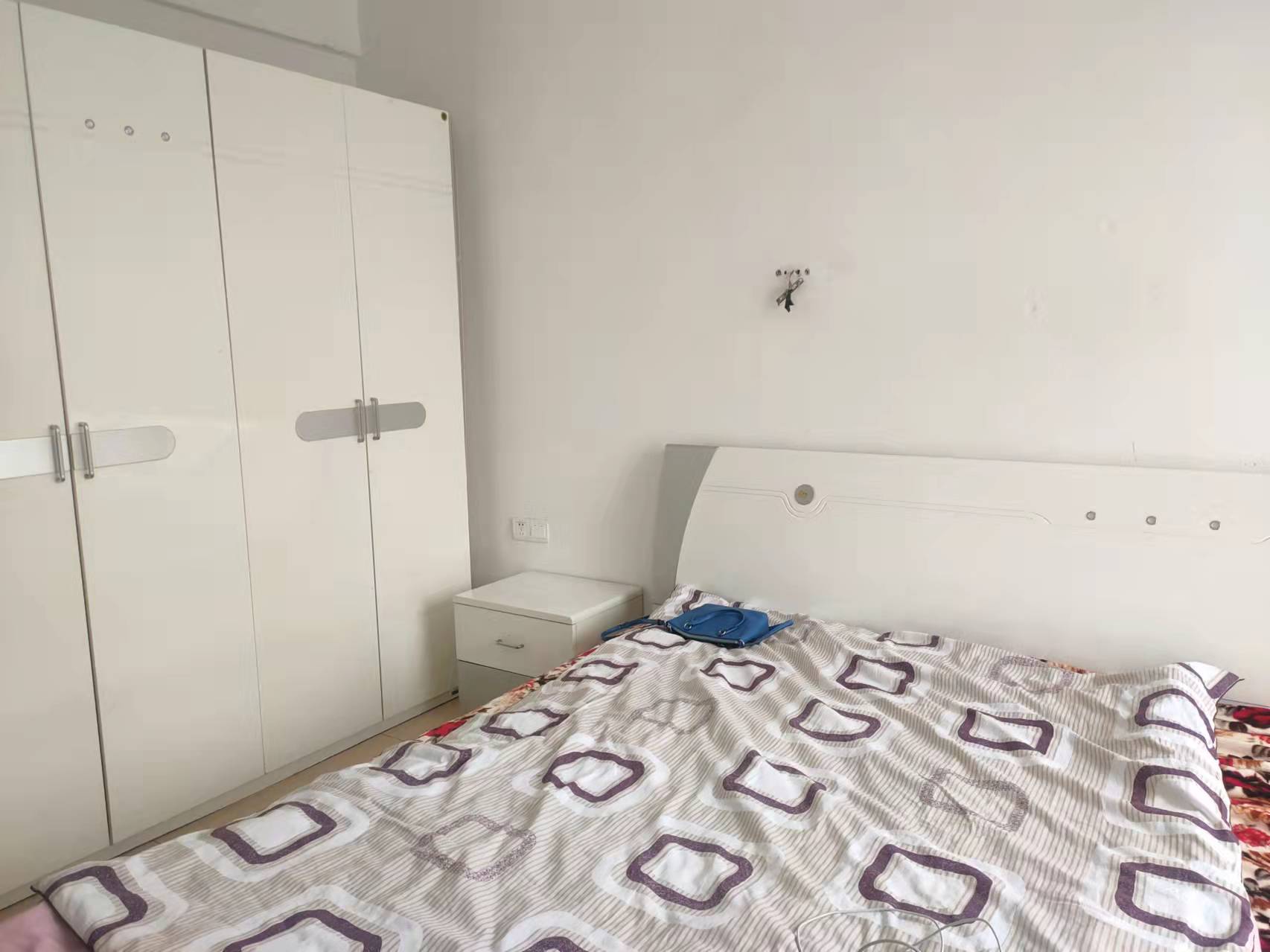 香格里拉 2室2厅1卫 56.8万 香格里拉 2室2厅1卫 56.8万卧室