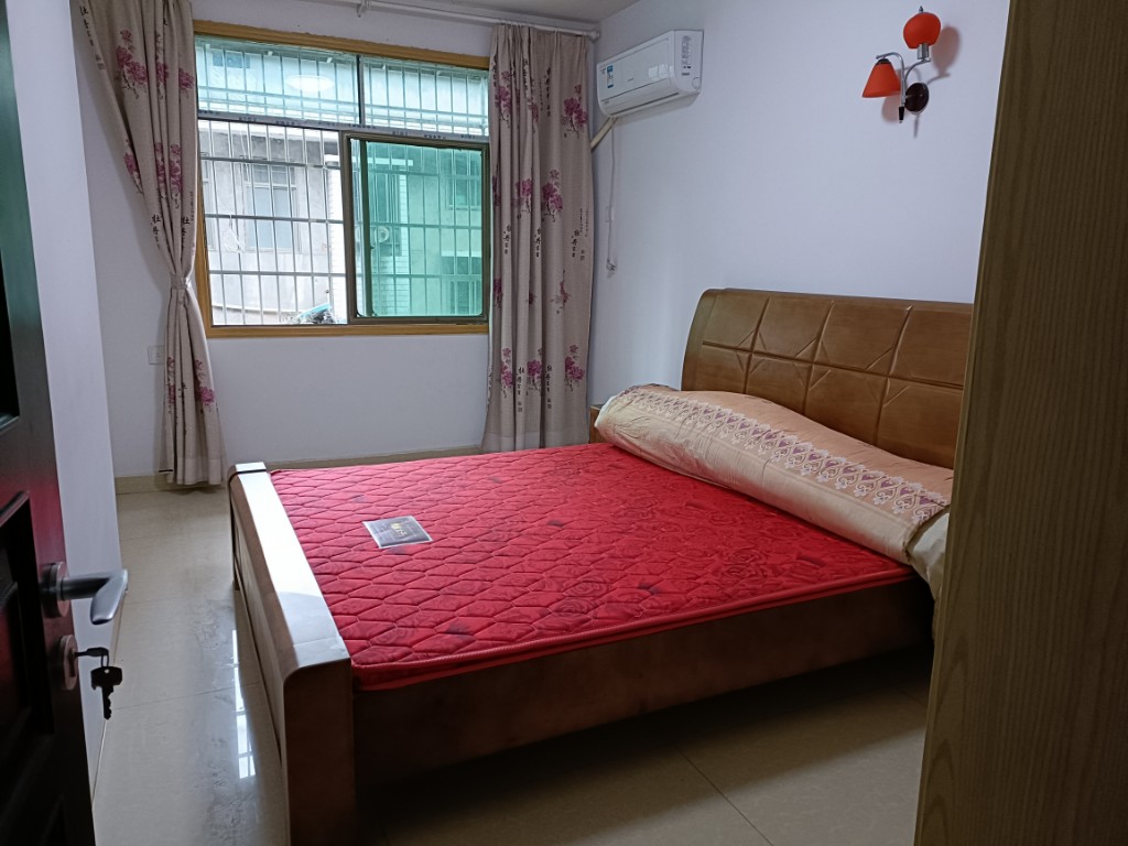 马良村散盘 3室2厅1卫 1300.0元/月 马良村散盘 3室2厅1卫 1300.0元/月室内图