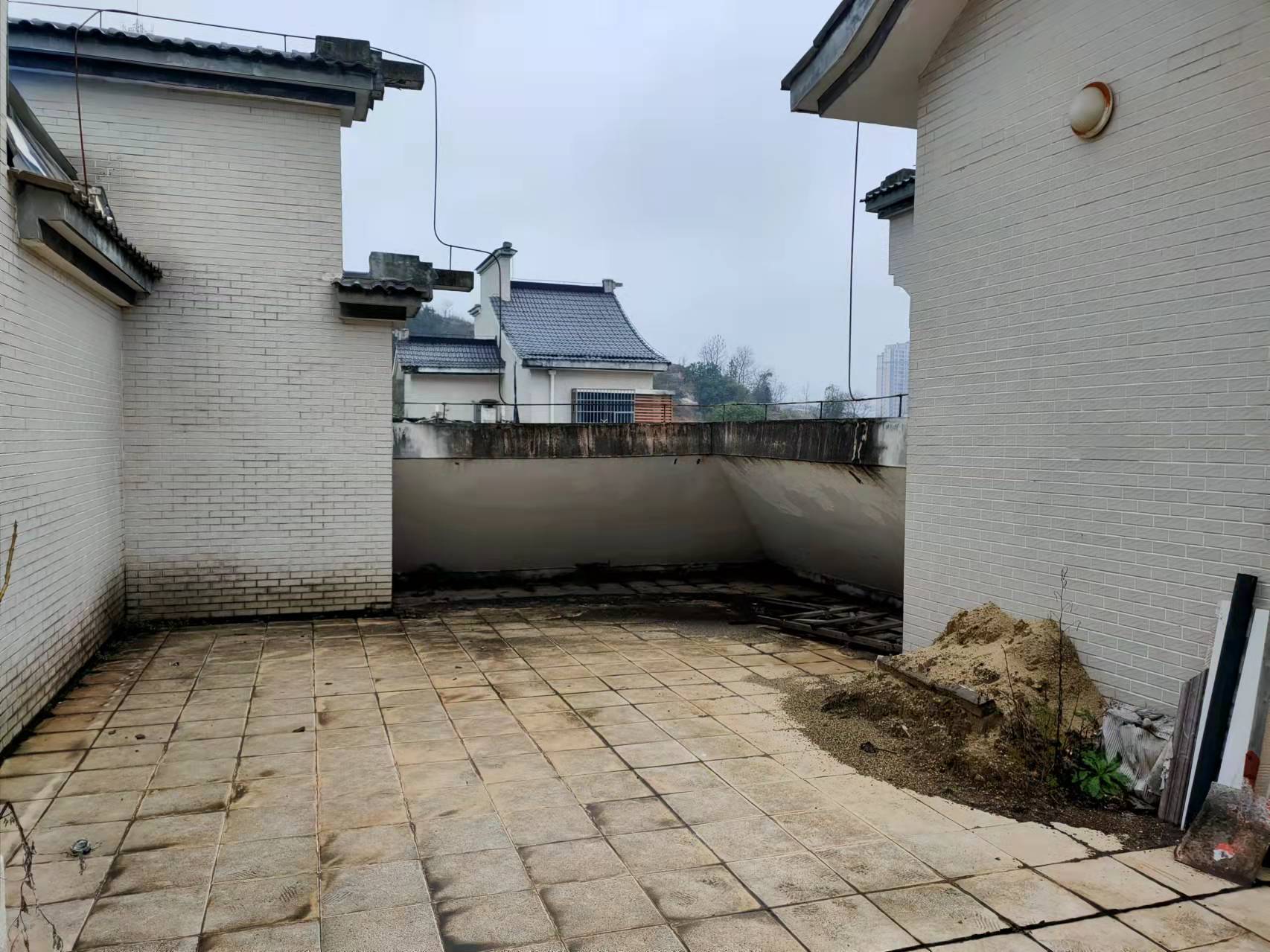 云山诗意 4室2厅2卫 67.7万 云山诗意 4室2厅2卫 67.7万客厅