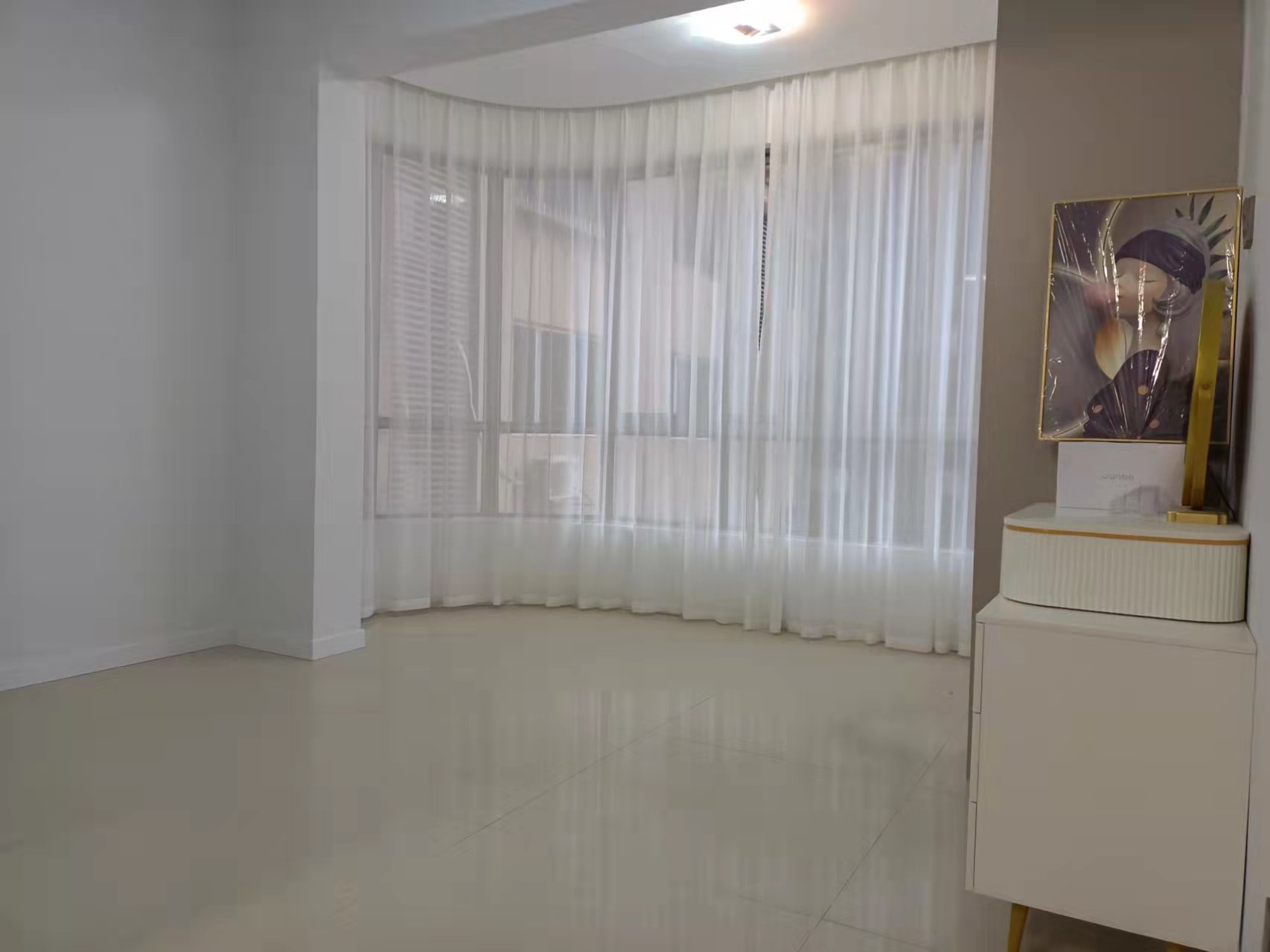 金源大厦  3室2厅1卫    2500.0元/月 金源大厦  3室2厅1卫    2500.0元/月室内图