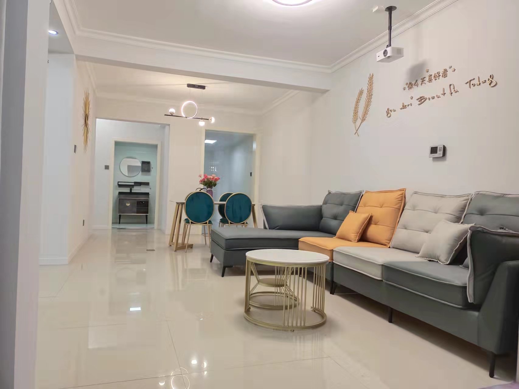 金源大厦  3室2厅1卫    2500.0元/月 金源大厦  3室2厅1卫    2500.0元/月室内图