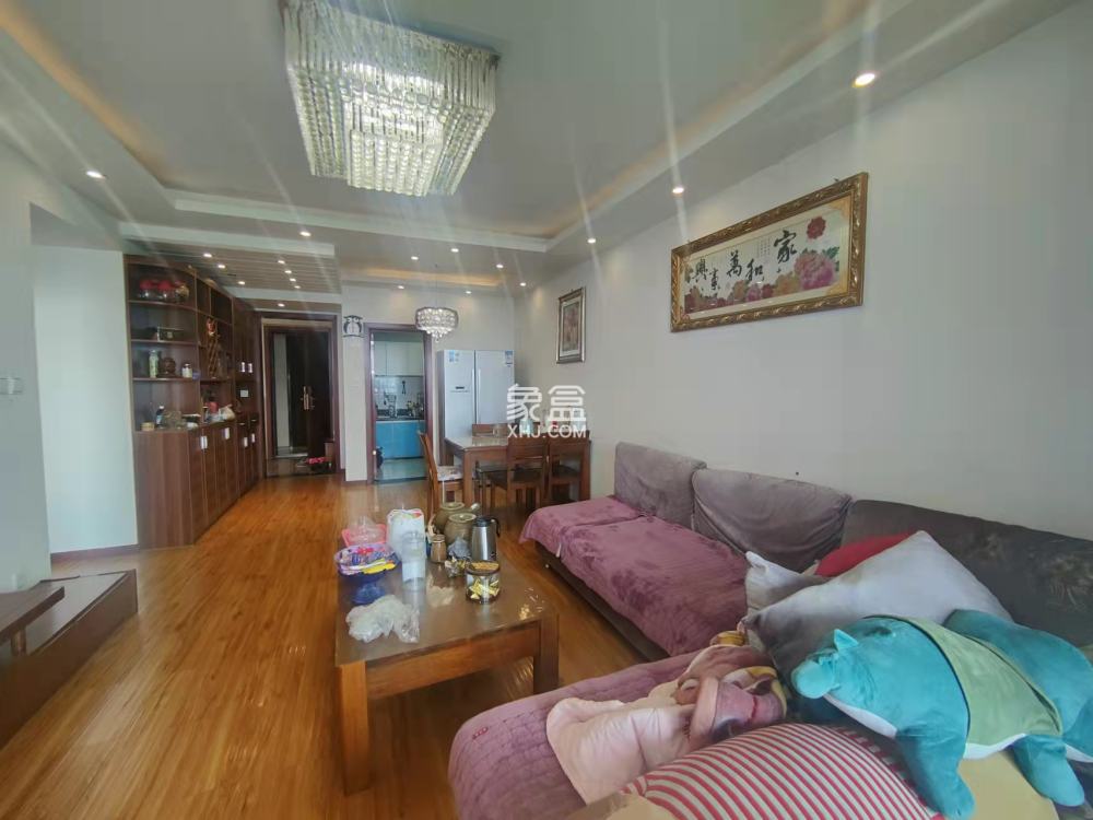 佳兆业君汇上品  3室1厅1卫    2666.0元/月