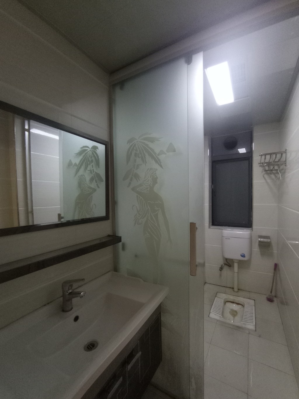 愉景湾东域 2室2厅1卫 1500.0元/月 愉景湾东域 2室2厅1卫 1500.0元/月室内图