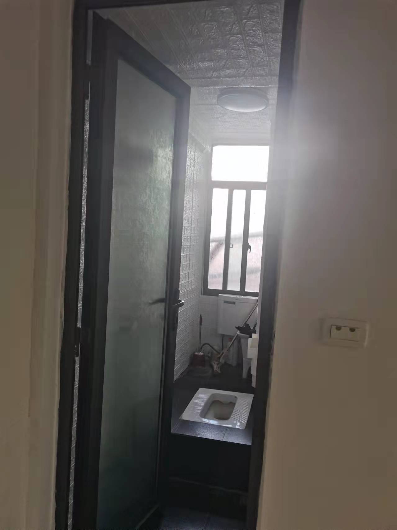 中天会展城SOHO公寓  2室1厅1卫   2800.00元/月室内图