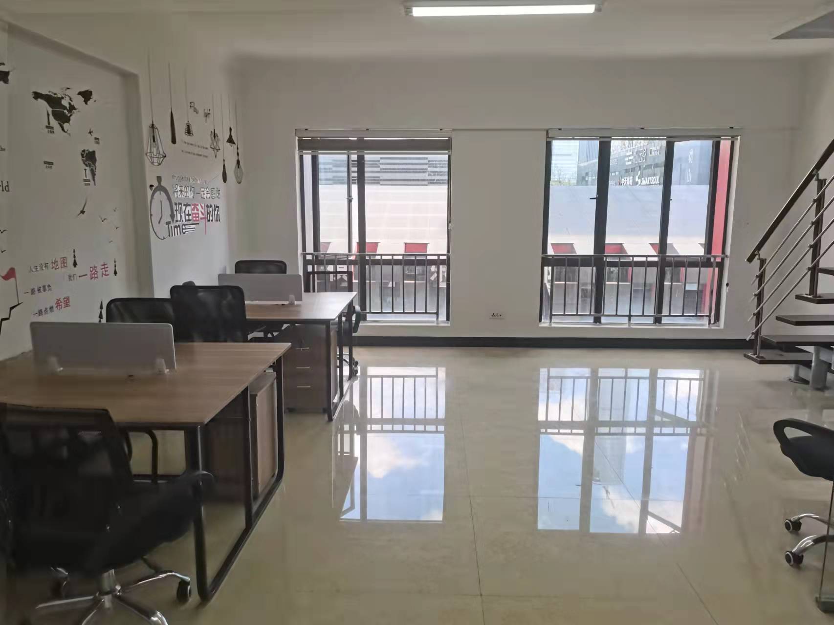 中天会展城SOHO公寓  2室1厅1卫   2800.00元/月室内图