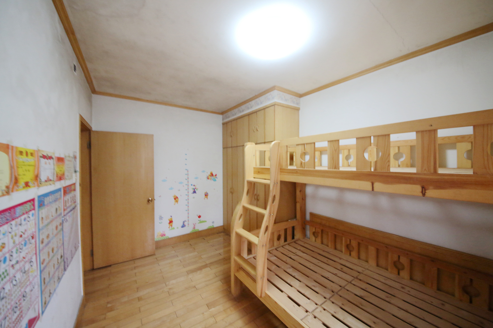 恒达花园  2室2厅1卫   38.00万卧室