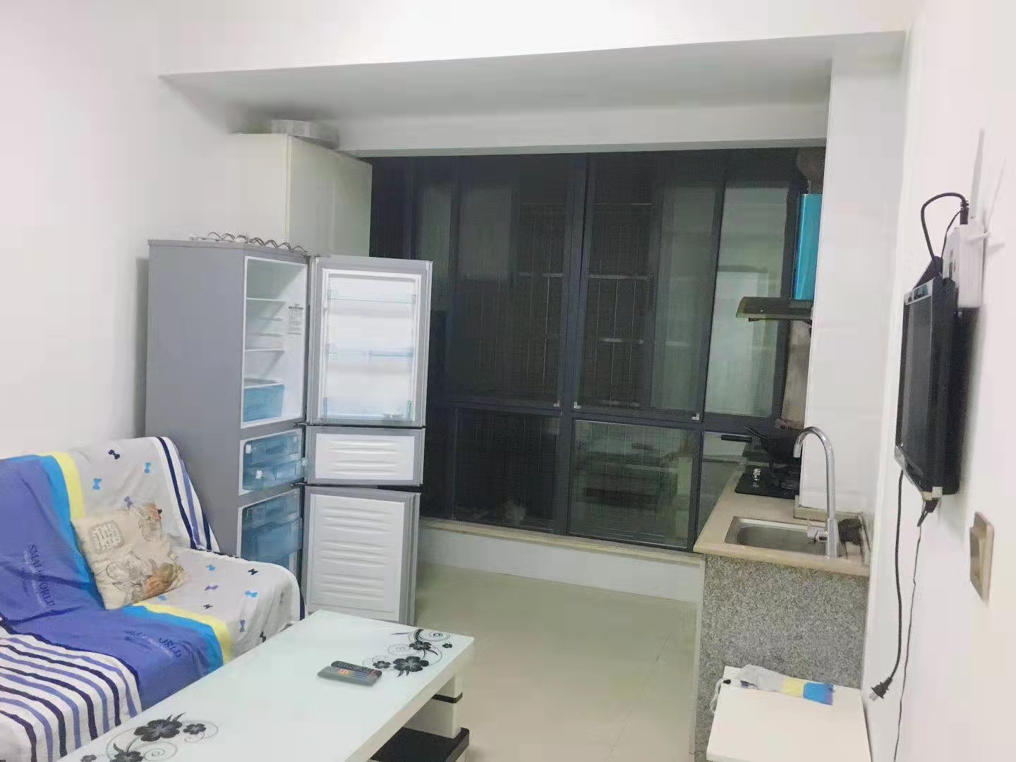 宏安大厦 1室1厅1卫 1600.0元/月 宏安大厦 1室1厅1卫 1600.0元/月室内图