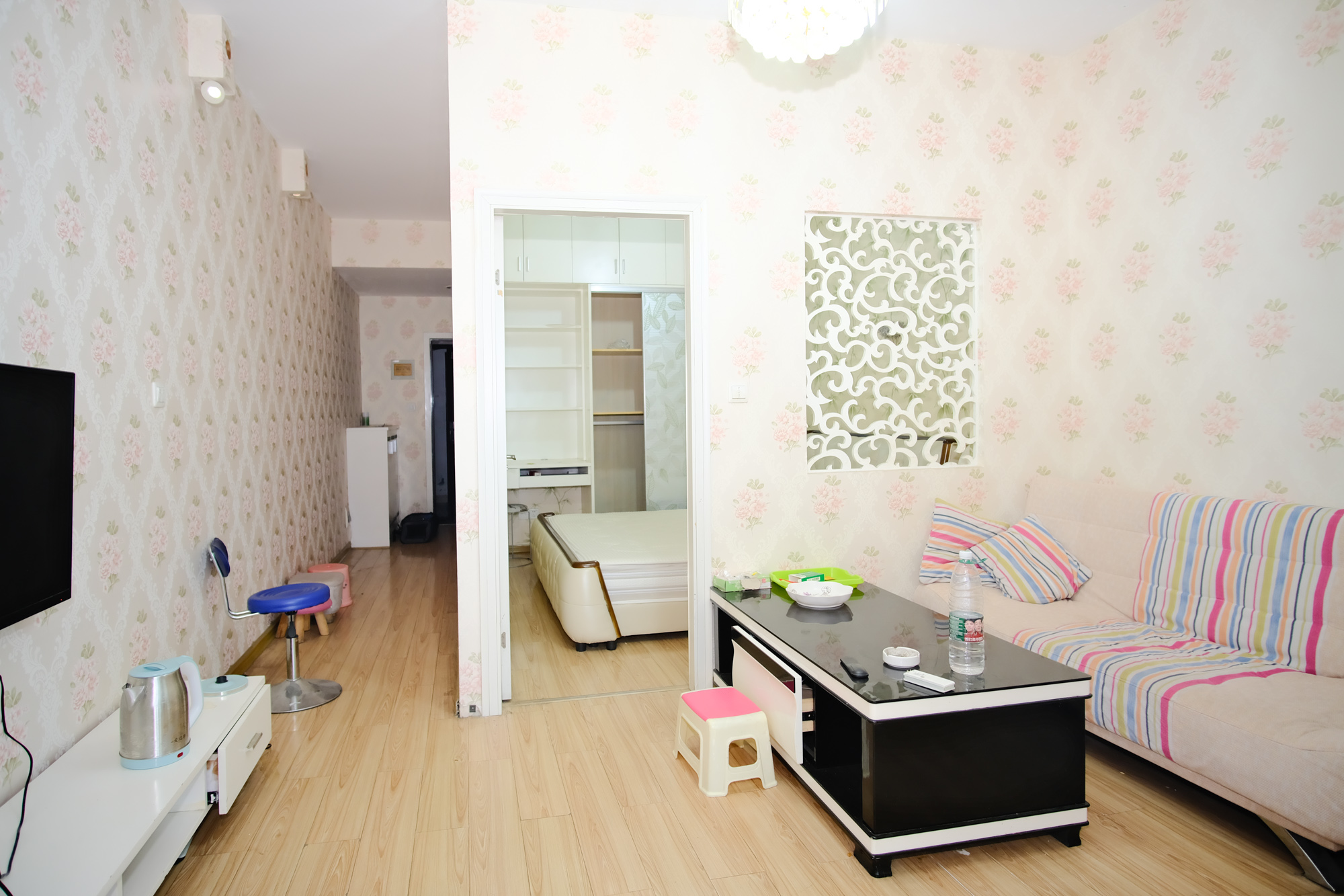 尚都花园城 1室1厅1卫 20.8万 尚都花园城 1室1厅1卫 20.8万客厅