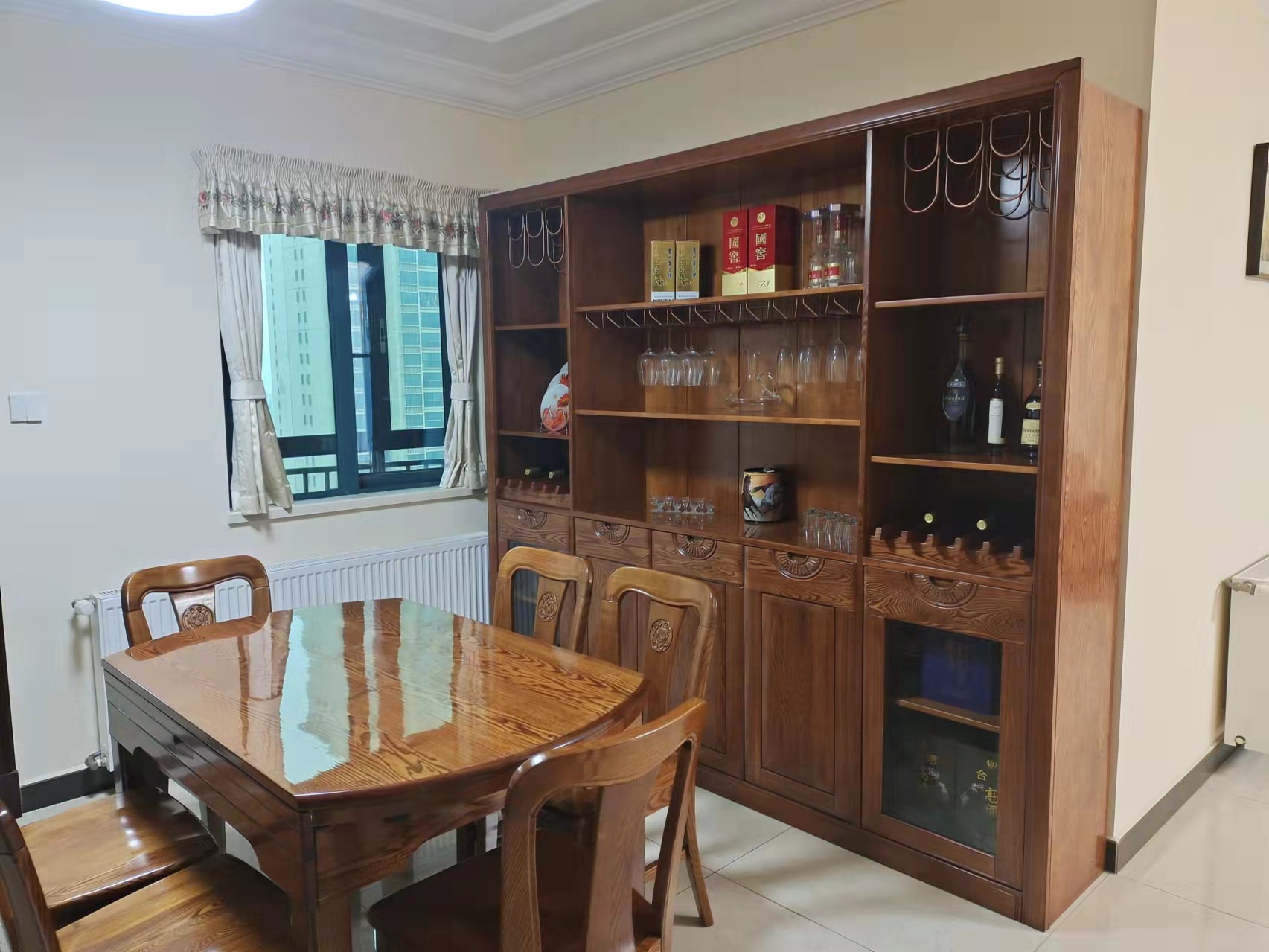 恒大绿洲 4室4厅3卫 158.0万 恒大绿洲 4室4厅3卫 158.0万卧室