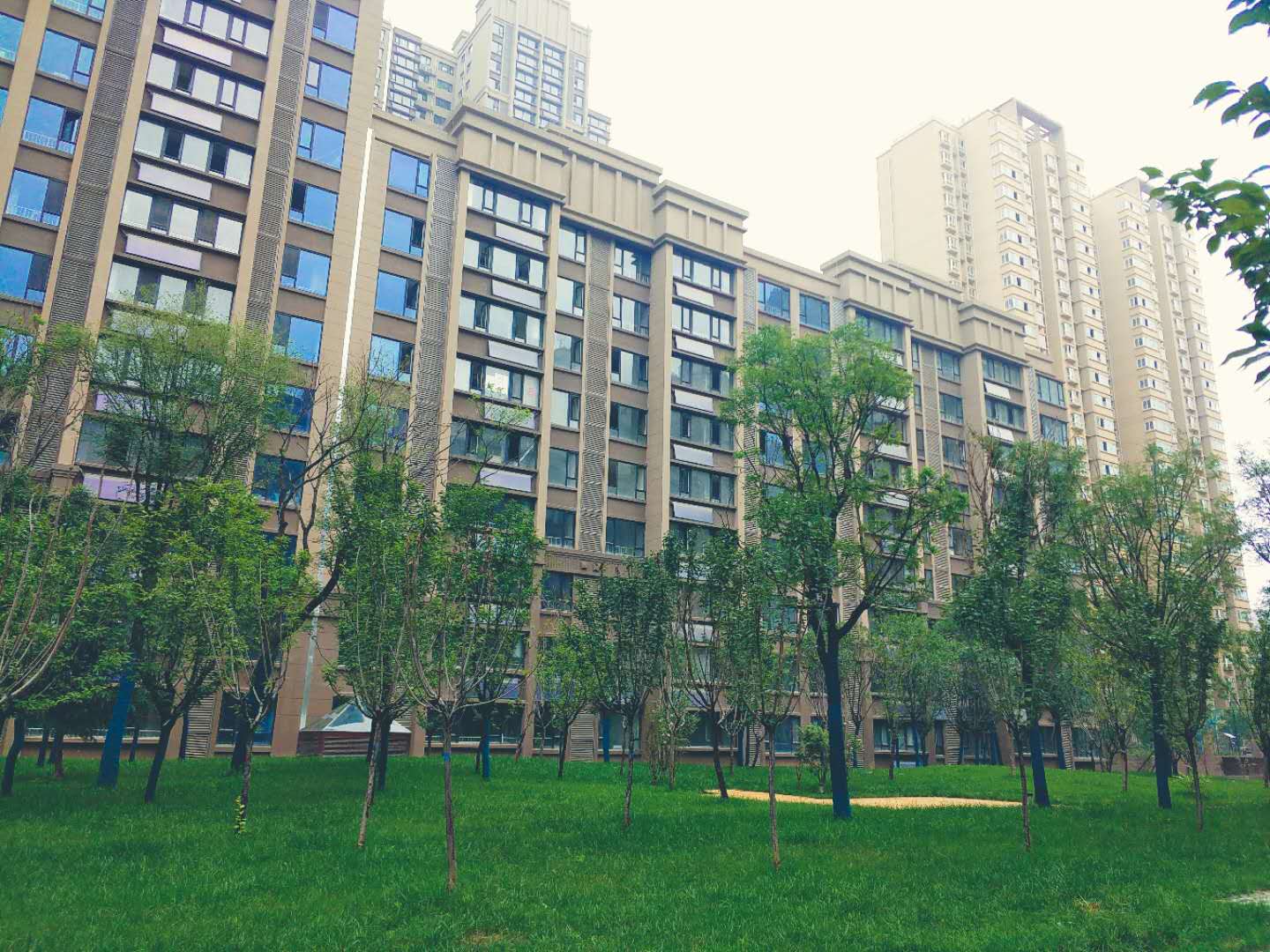 中铁建国际城  3室2厅1卫   320.00万小区图