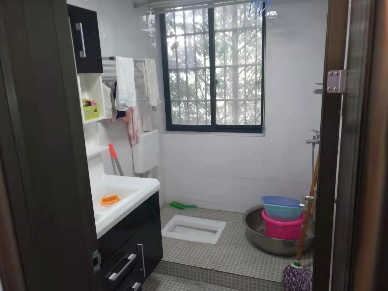 世纪嘉苑 3室2厅2卫 2500.0元/月 世纪嘉苑 3室2厅2卫 2500.0元/月室内图