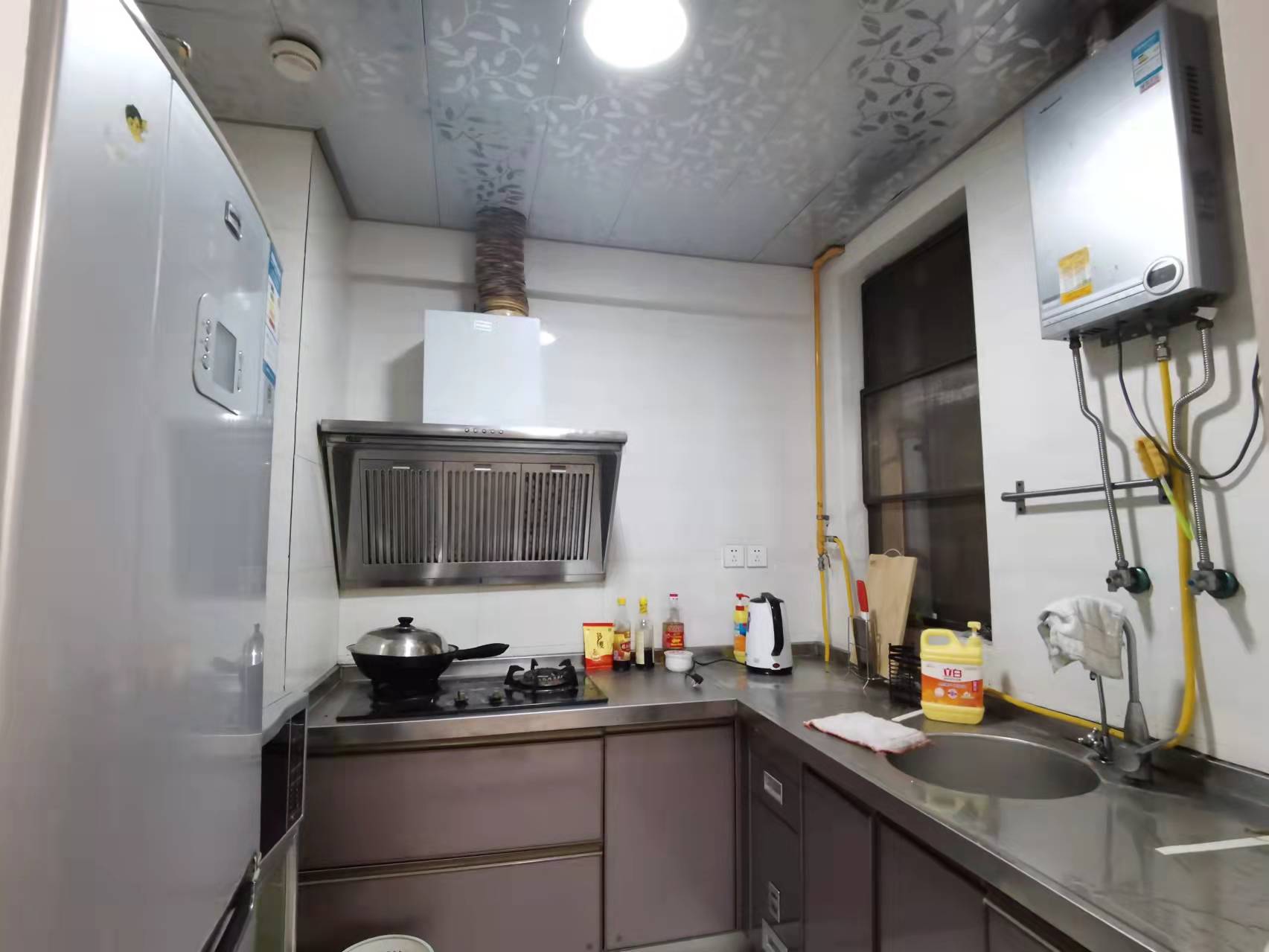 南湖国际4期  2室2厅1卫    2100.0元/月室内图