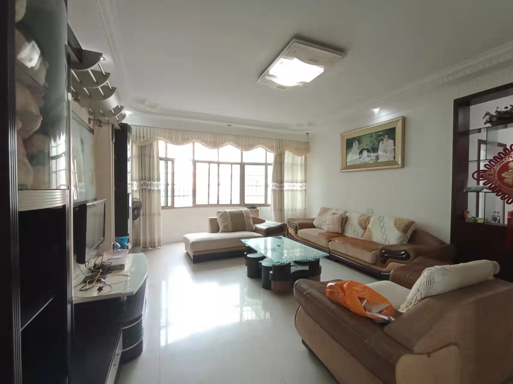 文都考研 3室2厅2卫 1600.0元/月 文都考研 3室2厅2卫 1600.0元/月室内图