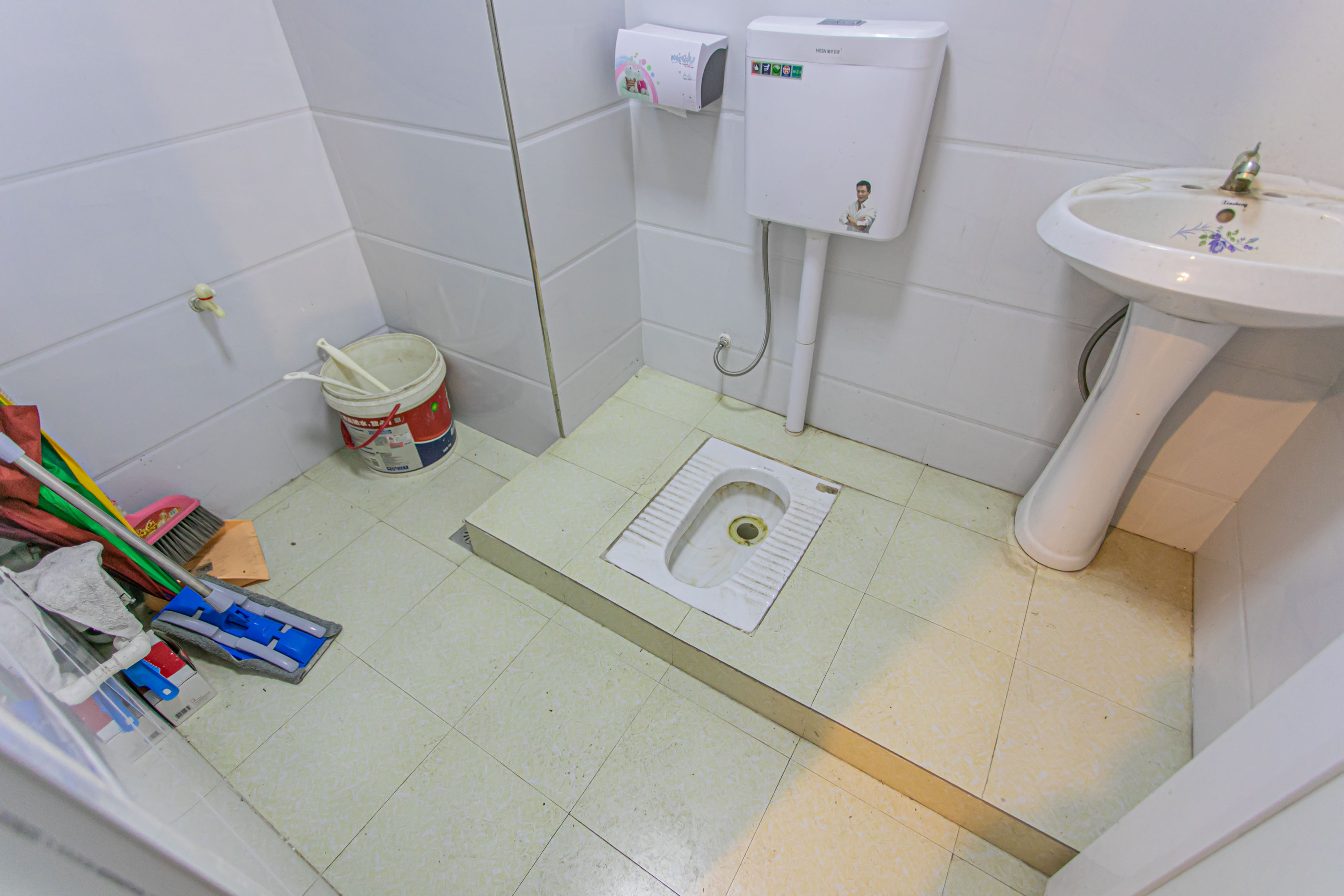 博雅例外 1室1厅1卫 19.8万 博雅例外 1室1厅1卫 19.8万卫生间