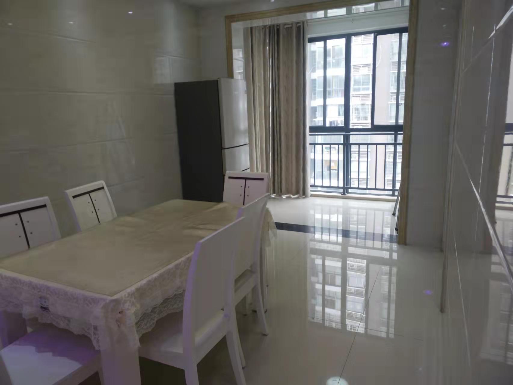 旺佳华府 3室2厅2卫 2500.0元/月 旺佳华府 3室2厅2卫 2500.0元/月室内图