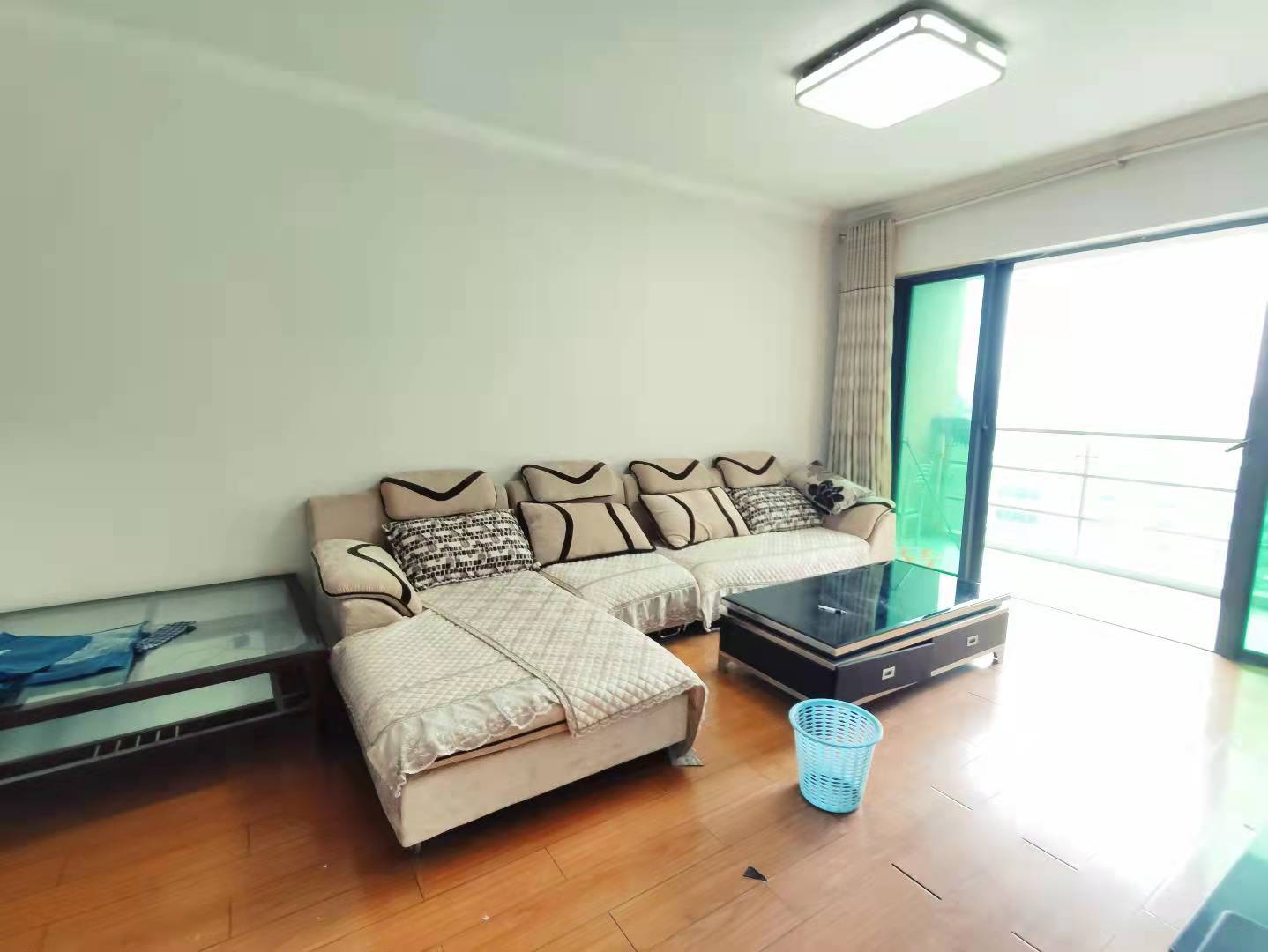 中天会展城B区  2室1厅1卫   2500.00元/月室内图