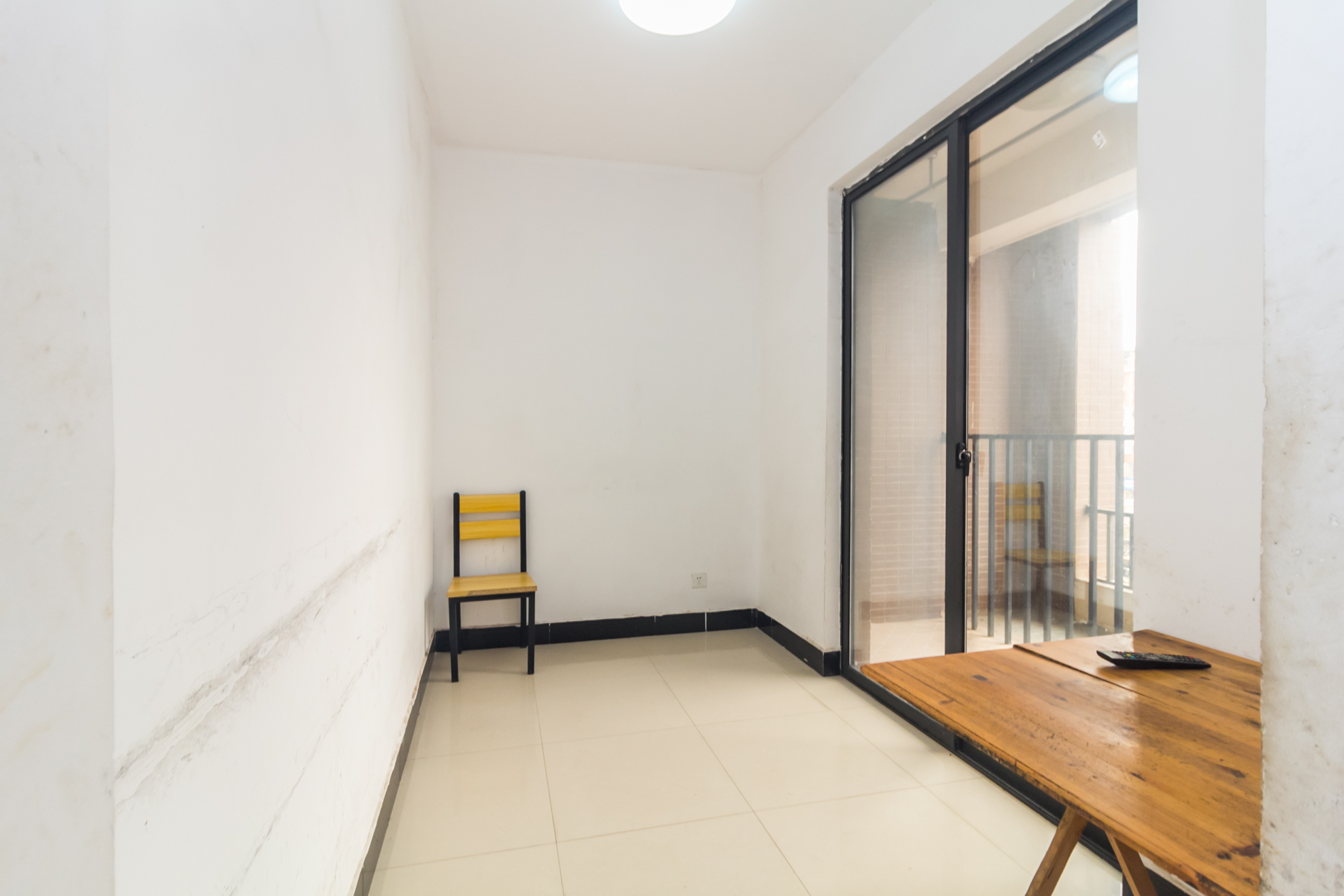 深业睿城 2室1厅1卫 38.8万 深业睿城 2室1厅1卫 38.8万卧室