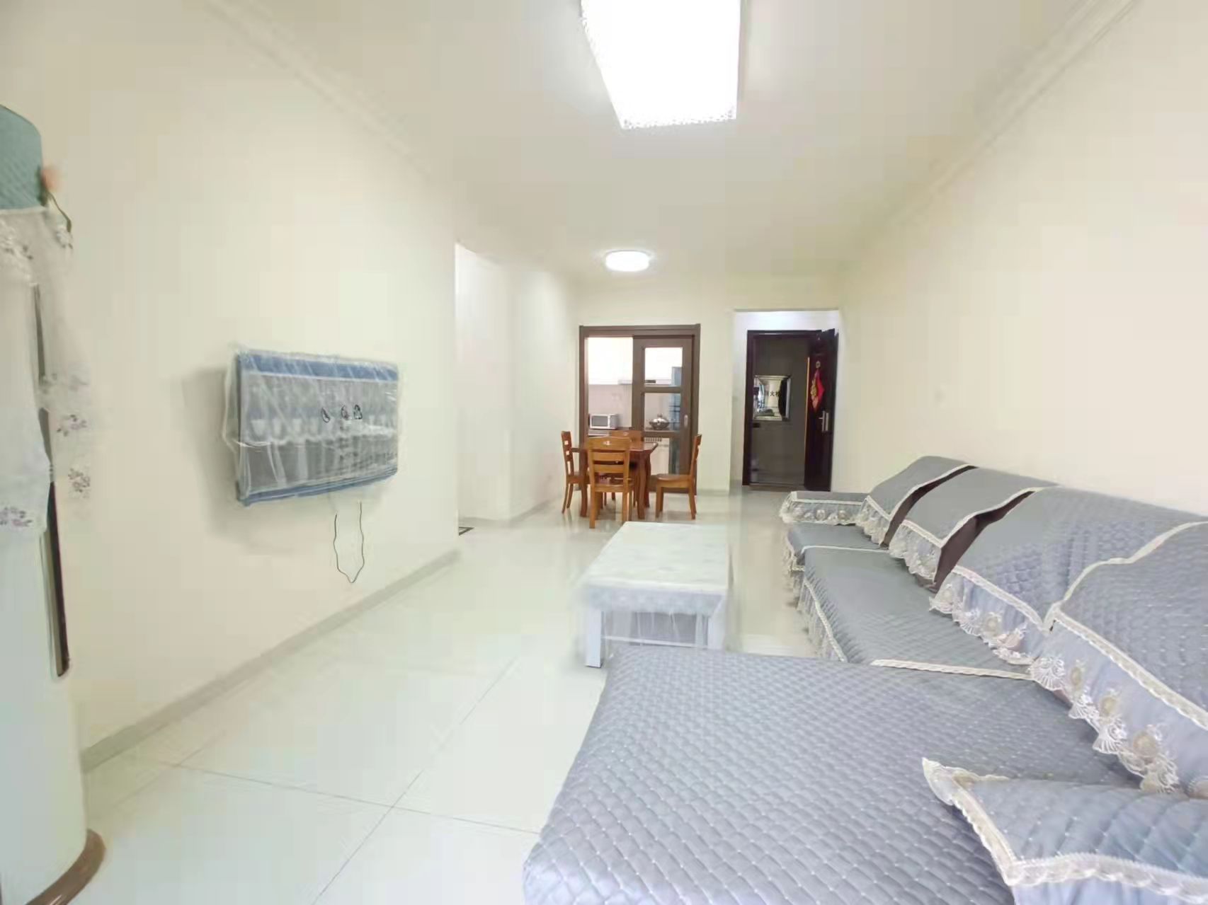 衡阳碧桂园  3室2厅2卫    2300.0元/月 衡阳碧桂园  3室2厅2卫    2300.0元/月室内图