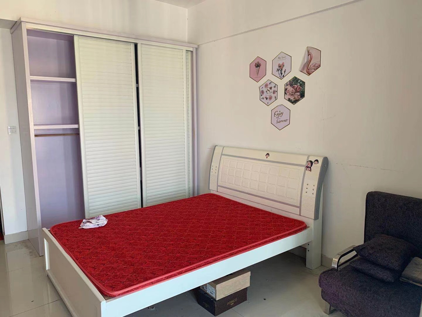 天邦紫金苑 2室2厅1卫 2400.0元/月 天邦紫金苑 2室2厅1卫 2400.0元/月室内图