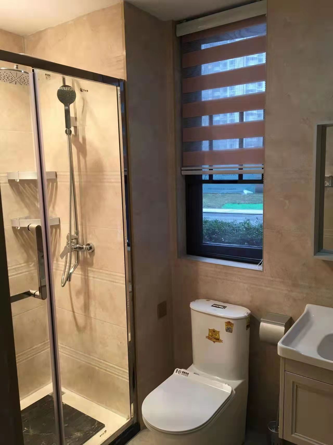 恒大南湖半岛  2室2厅1卫    1950.0元/月 恒大南湖半岛  2室2厅1卫    1950.0元/月室内图