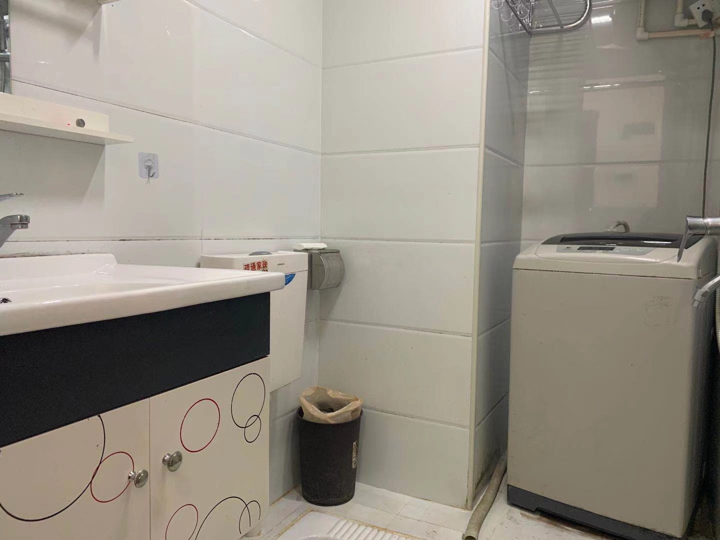 天邦紫金苑 2室2厅1卫 2400.0元/月 天邦紫金苑 2室2厅1卫 2400.0元/月室内图