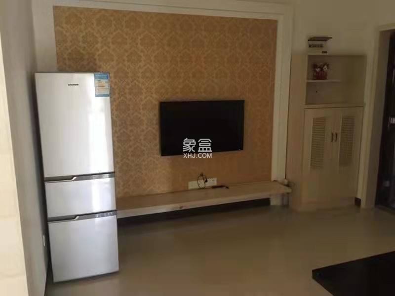 中建岳阳中心  1室1厅1卫    1600.0元/月