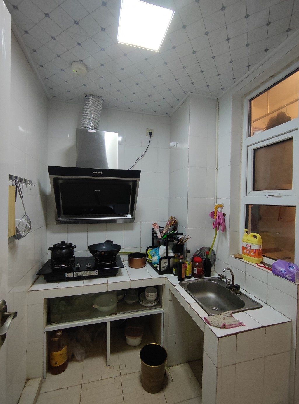 南湖春天  1室1厅1卫   1700.00元/月室内图
