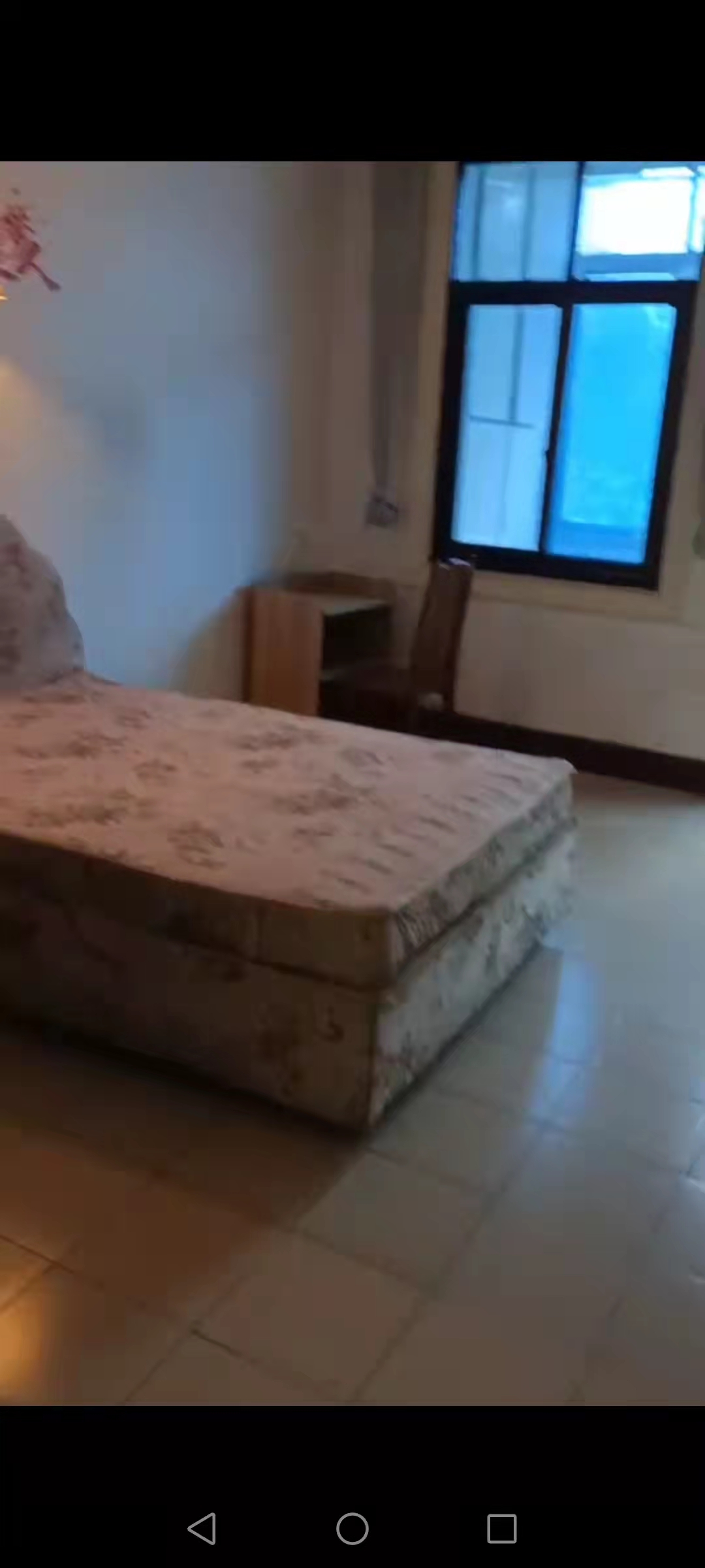 娄星区散盘 3室2厅1卫 52.0万 娄星区散盘 3室2厅1卫 52.0万卧室