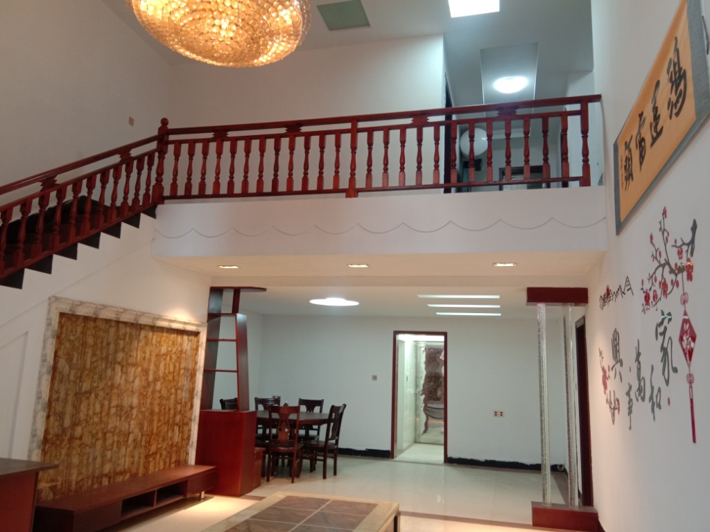 私房(桃源县所有) 5室2厅2卫 168.0万 私房(桃源县所有) 5室2厅2卫 168.0万客厅