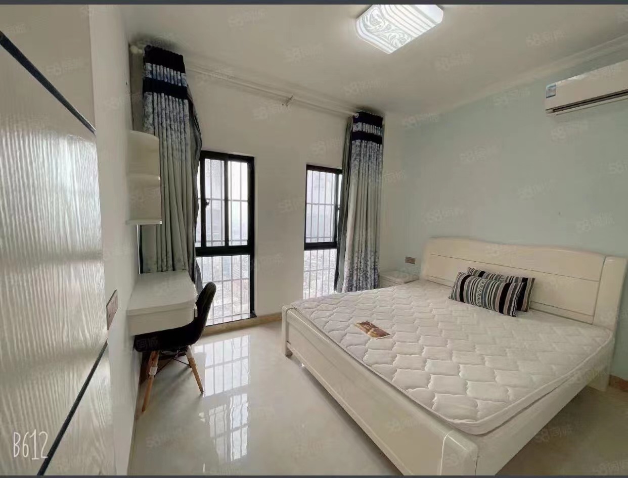 中建岳阳中心 1室1厅1卫 1600.0元/月 中建岳阳中心 1室1厅1卫 1600.0元/月室内图