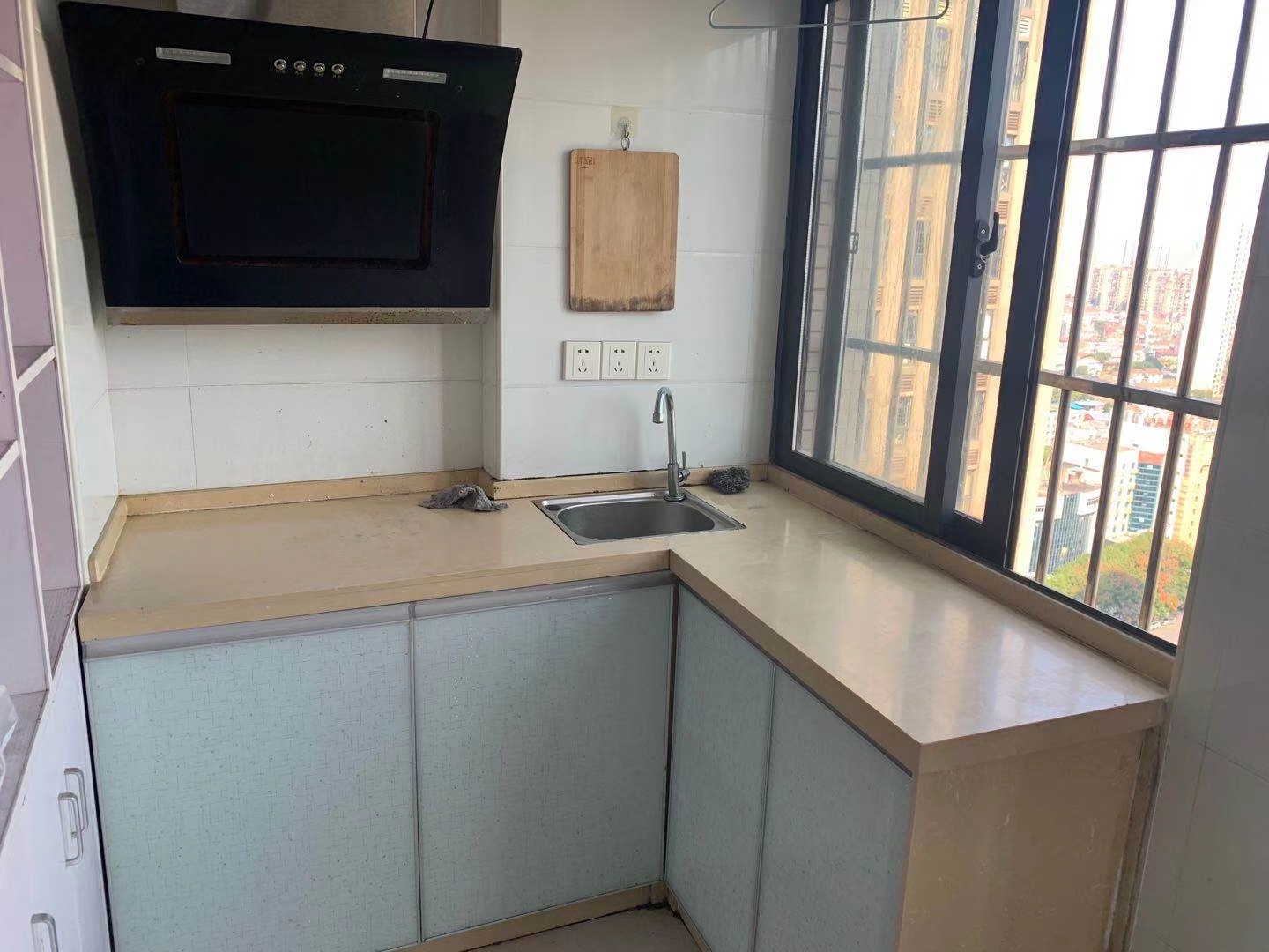 天邦紫金苑 2室2厅1卫 2400.0元/月 天邦紫金苑 2室2厅1卫 2400.0元/月