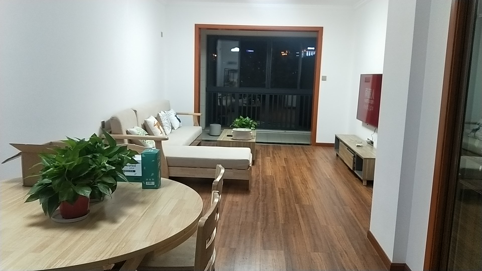 天邦紫金苑 2室2厅1卫 2400.0元/月 天邦紫金苑 2室2厅1卫 2400.0元/月户型图