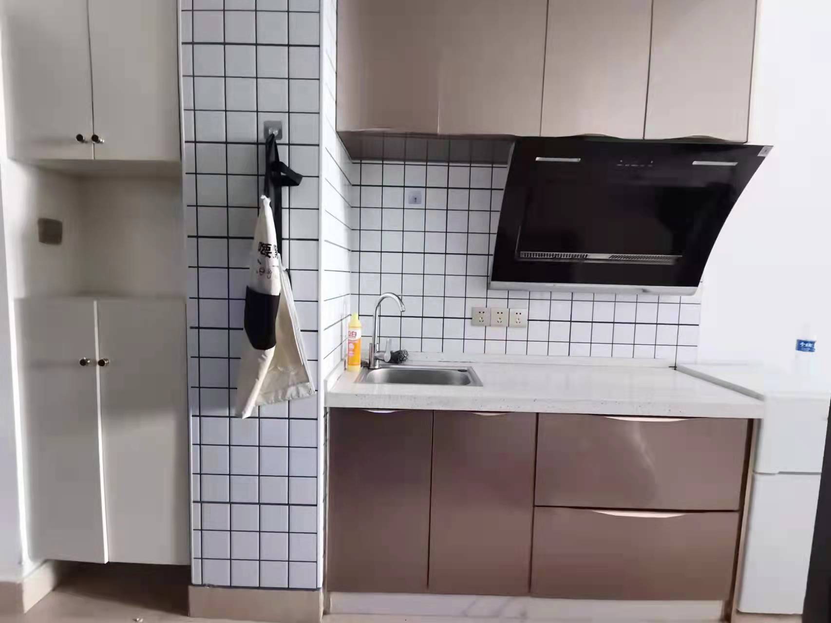 富川CEO大厦 1室1厅11卫 1500.0元/月 富川CEO大厦 1室1厅11卫 1500.0元/月户型图