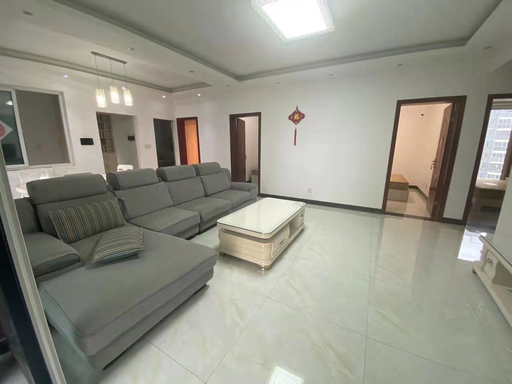 天府美岸 4室2厅1卫 2800.0元/月 天府美岸 4室2厅1卫 2800.0元/月室内图