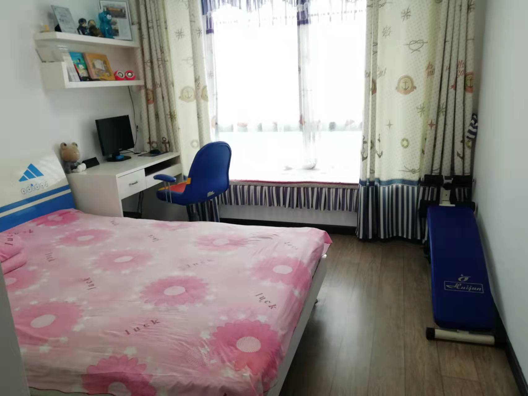 圣华名城建设北路110号  4室2厅2卫    64.8万 圣华名城建设北路110号  4室2厅2卫    64.8万客厅