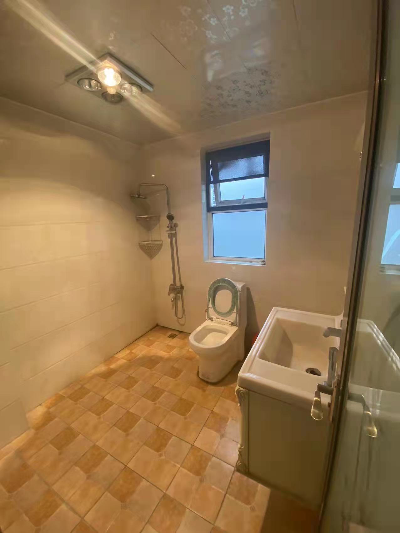 天府美岸 4室2厅1卫 2800.0元/月 天府美岸 4室2厅1卫 2800.0元/月室内图