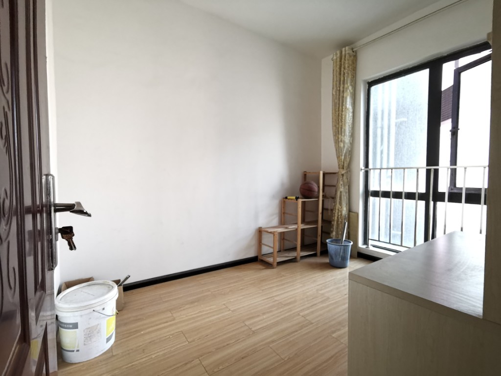 中天会展城A区  3室2厅2卫   3200.00元/月室内图