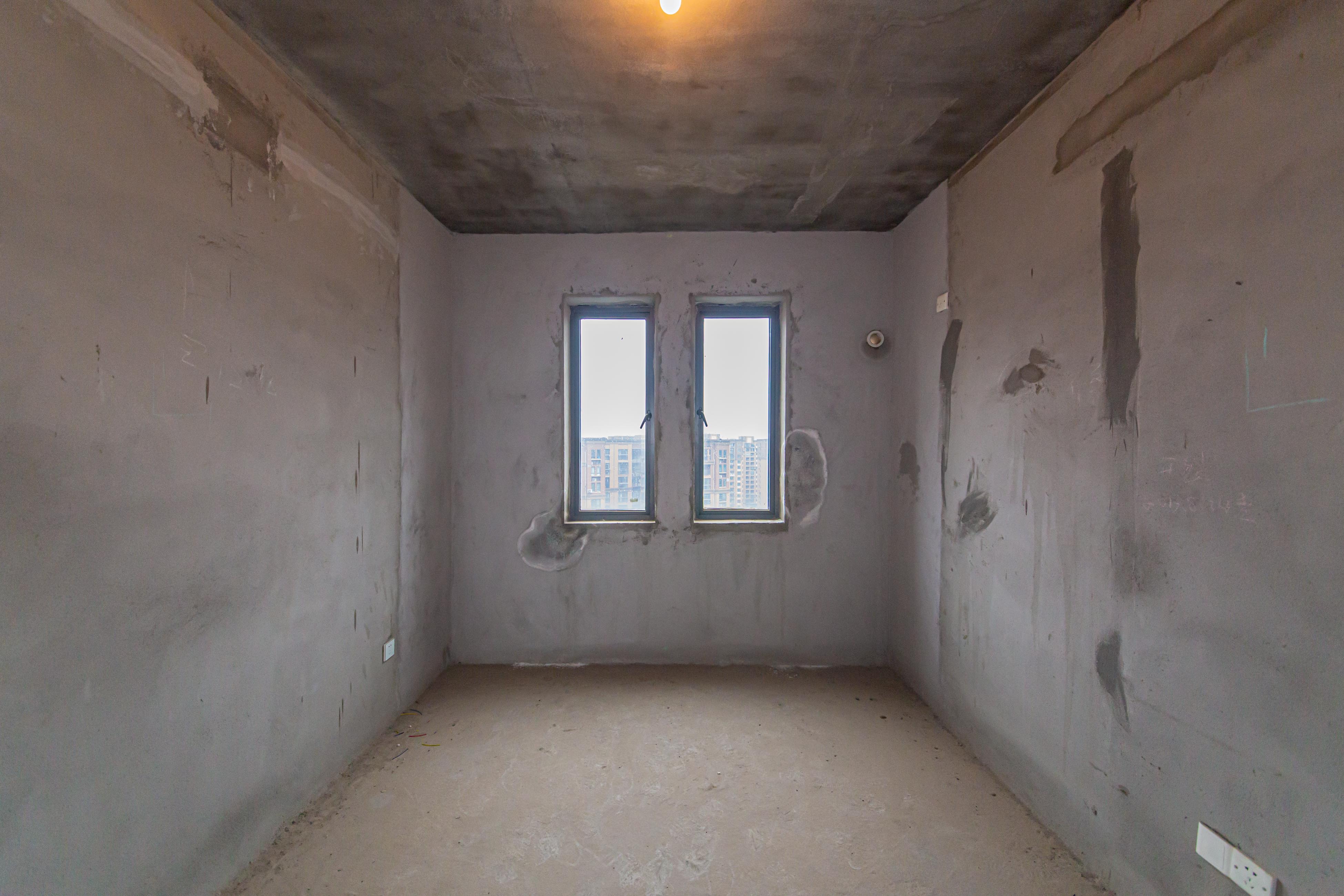 山水嘉园  4室2厅1卫    85.0万 山水嘉园  4室2厅1卫    85.0万其他