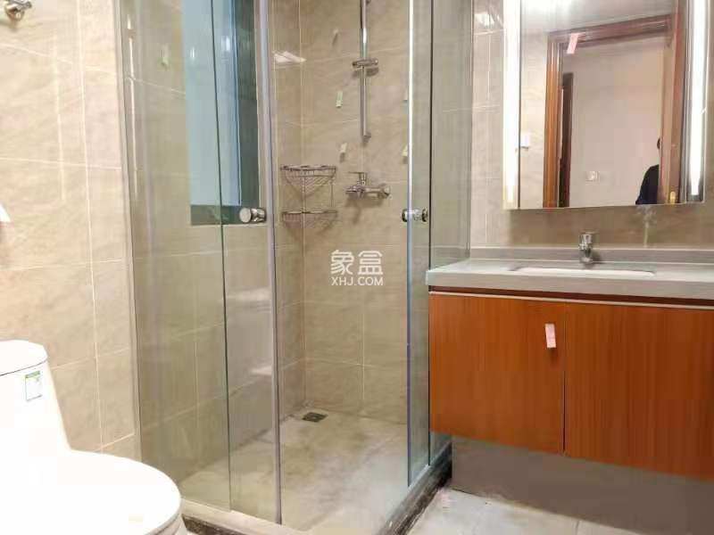 恒大绿洲  3室2厅2卫   2800.00元/月室内图