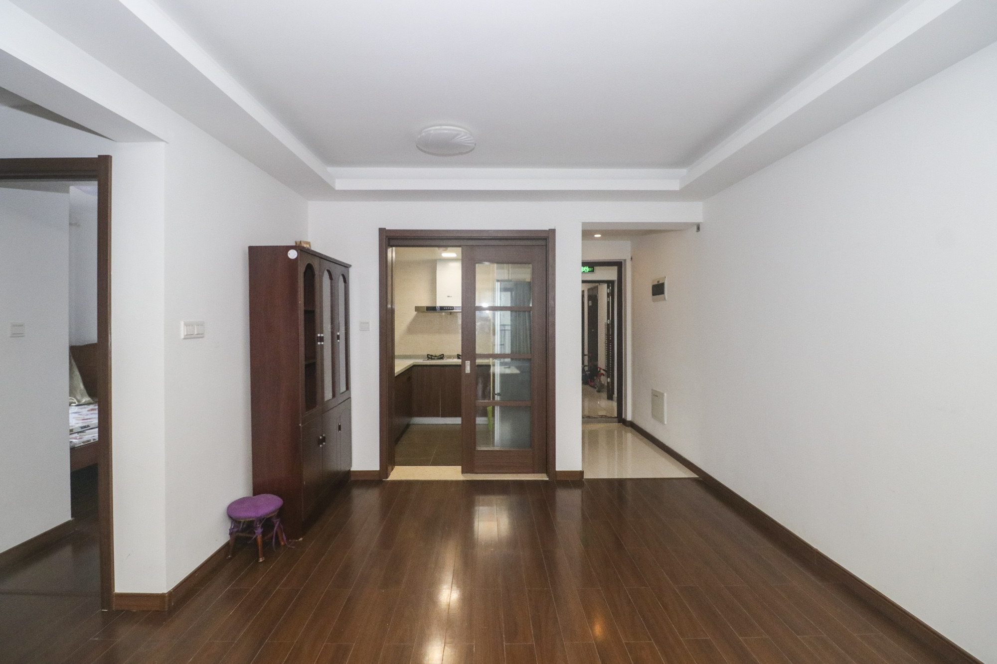 万科里金域滨江  3室2厅1卫    205.0万客厅