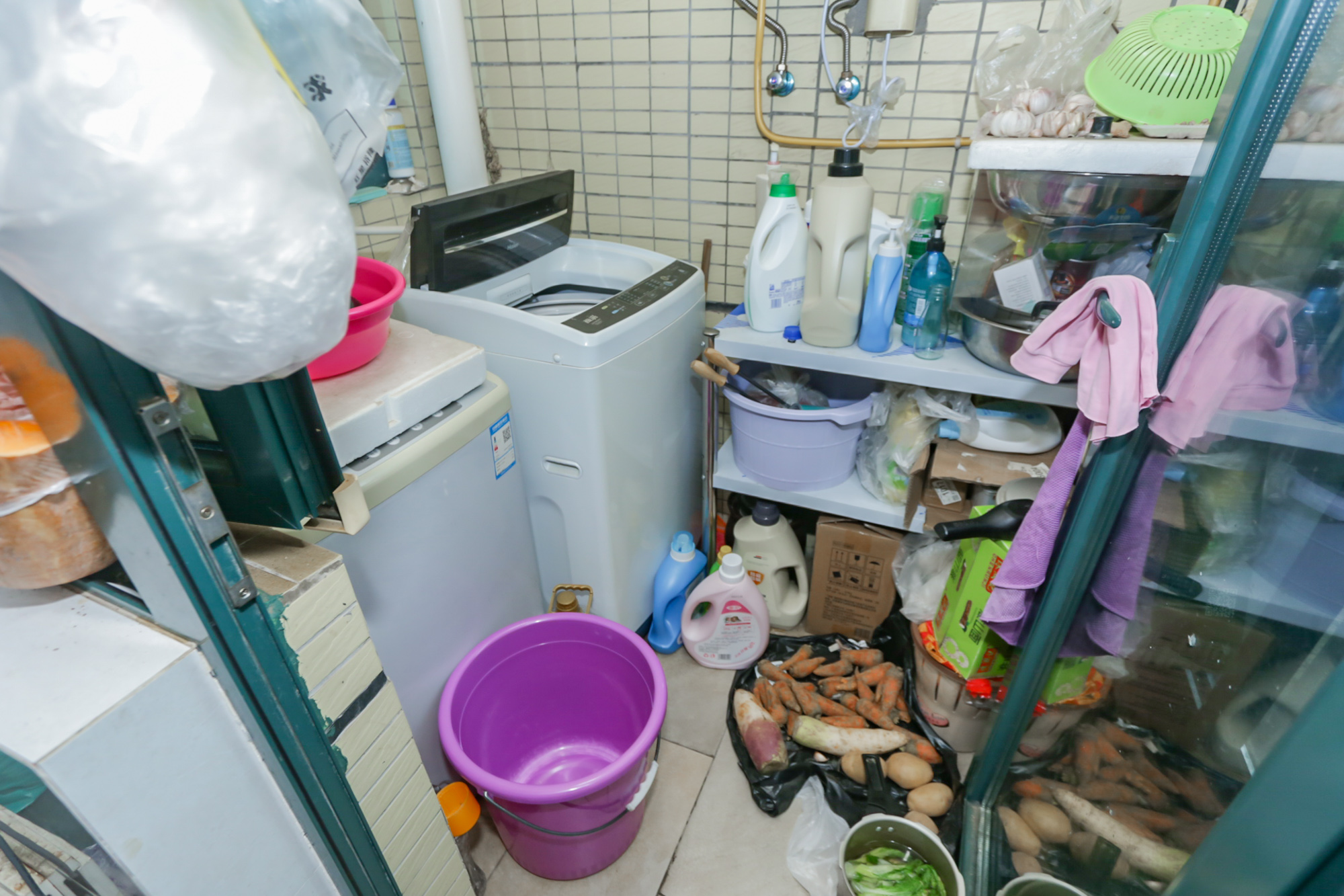 恒大华府  3室2厅1卫    149.0万厨房