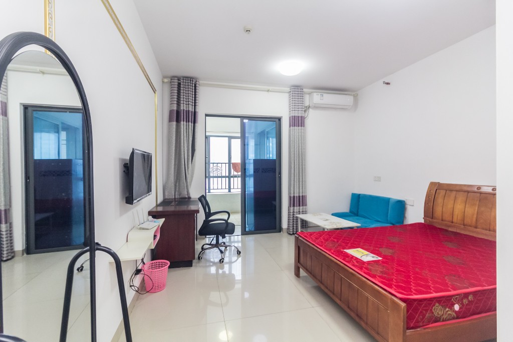 海德公园 1室1厅1卫 29.99万 海德公园 1室1厅1卫 29.99万客厅