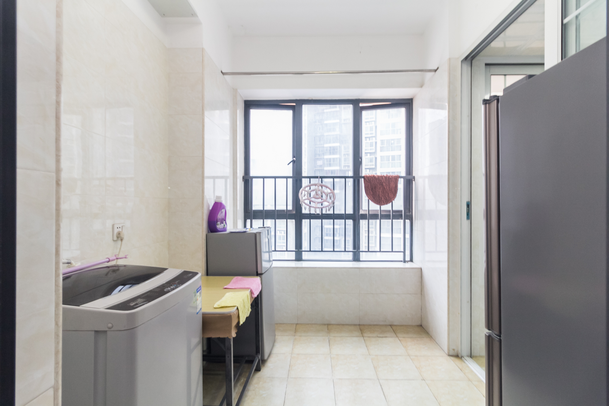 海德公园 1室1厅1卫 29.99万 海德公园 1室1厅1卫 29.99万阳台