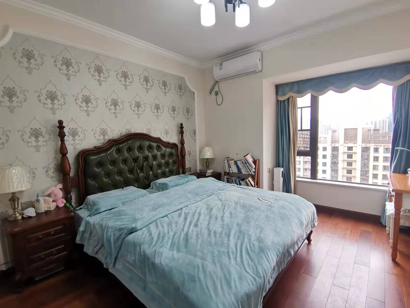 蓝溪谷 3室2厅2卫 93.8万 蓝溪谷 3室2厅2卫 93.8万客厅