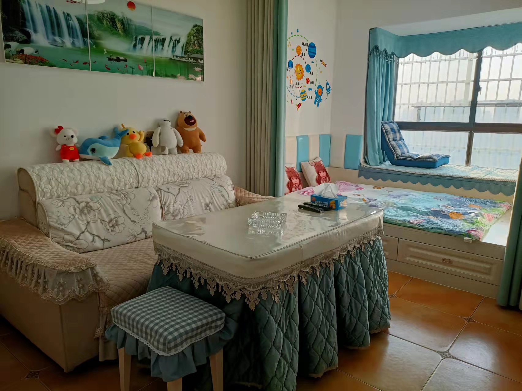 吉星花园  1室1厅1卫    1700.0元/月 吉星花园  1室1厅1卫    1700.0元/月室内图