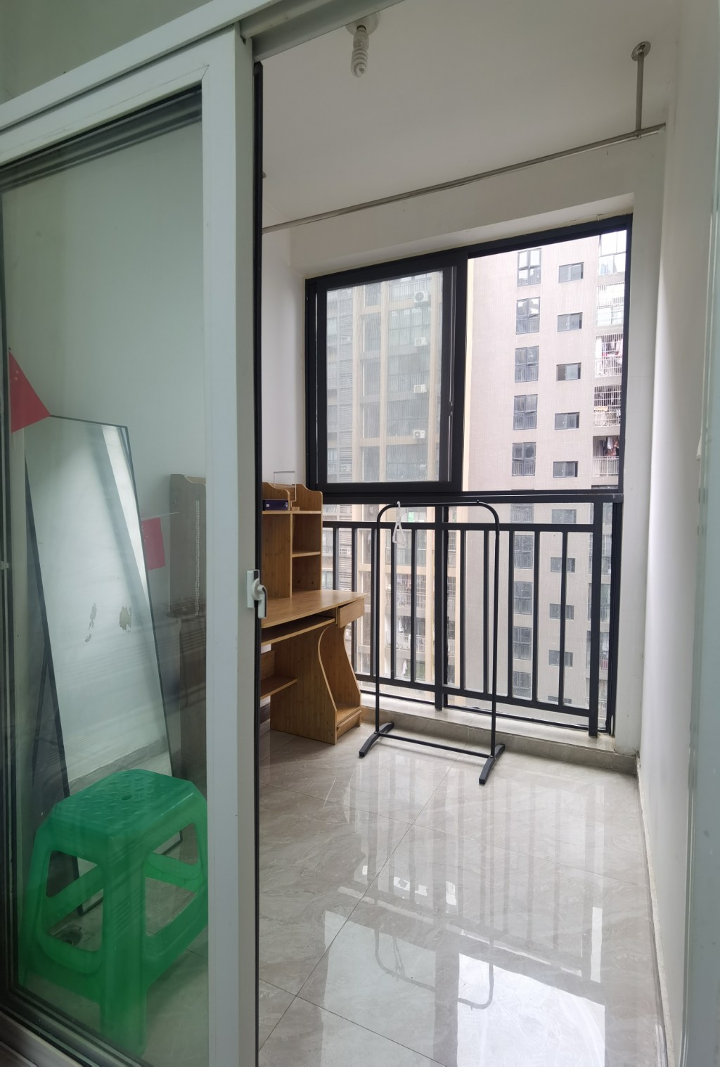 南湖春天  1室1厅1卫   1600.00元/月室内图