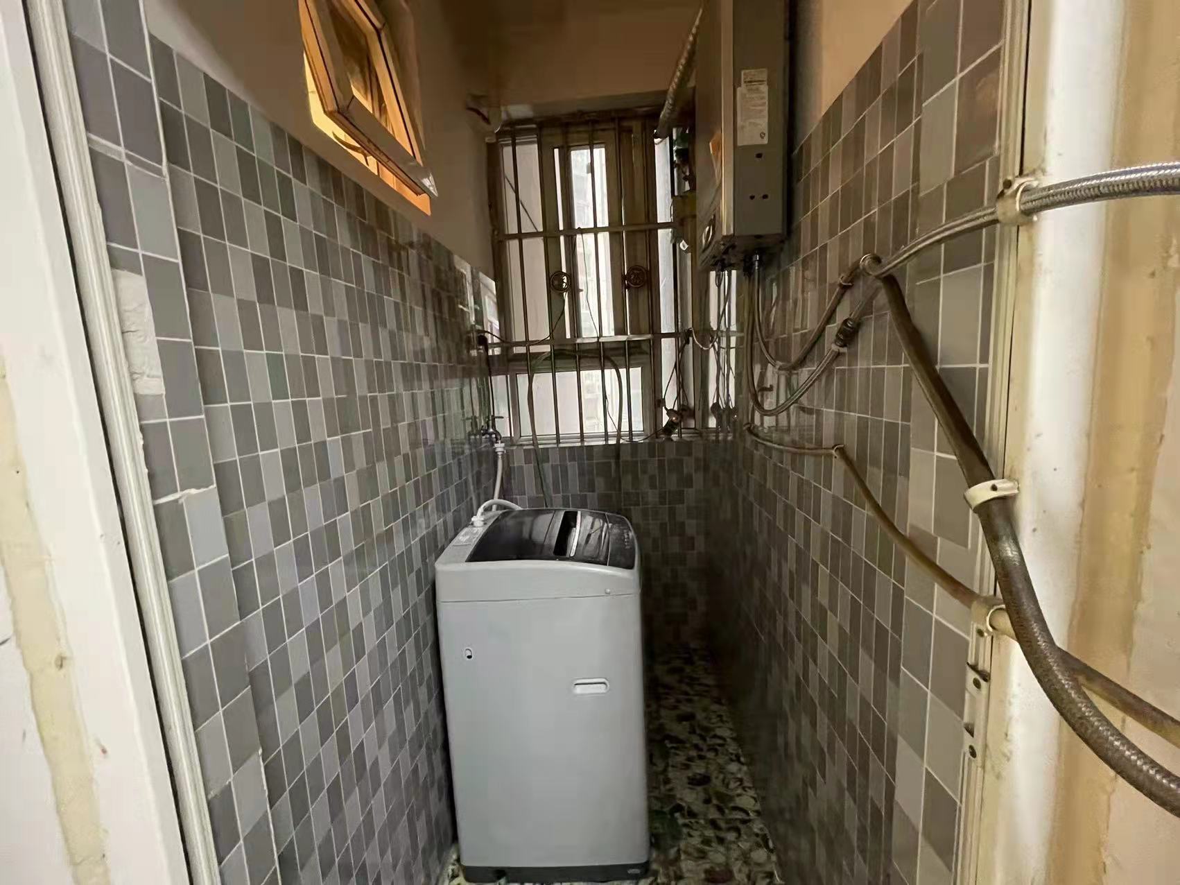 南湖锦苑 1室1厅1卫 1600.0元/月 南湖锦苑 1室1厅1卫 1600.0元/月室内图