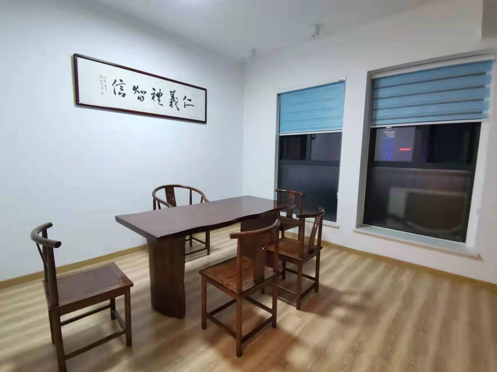 崇盛国际中心(柏石公寓) 2室2厅1卫 1800.0元/月 崇盛国际中心(柏石公寓) 2室2厅1卫 1800.0元/月室内图