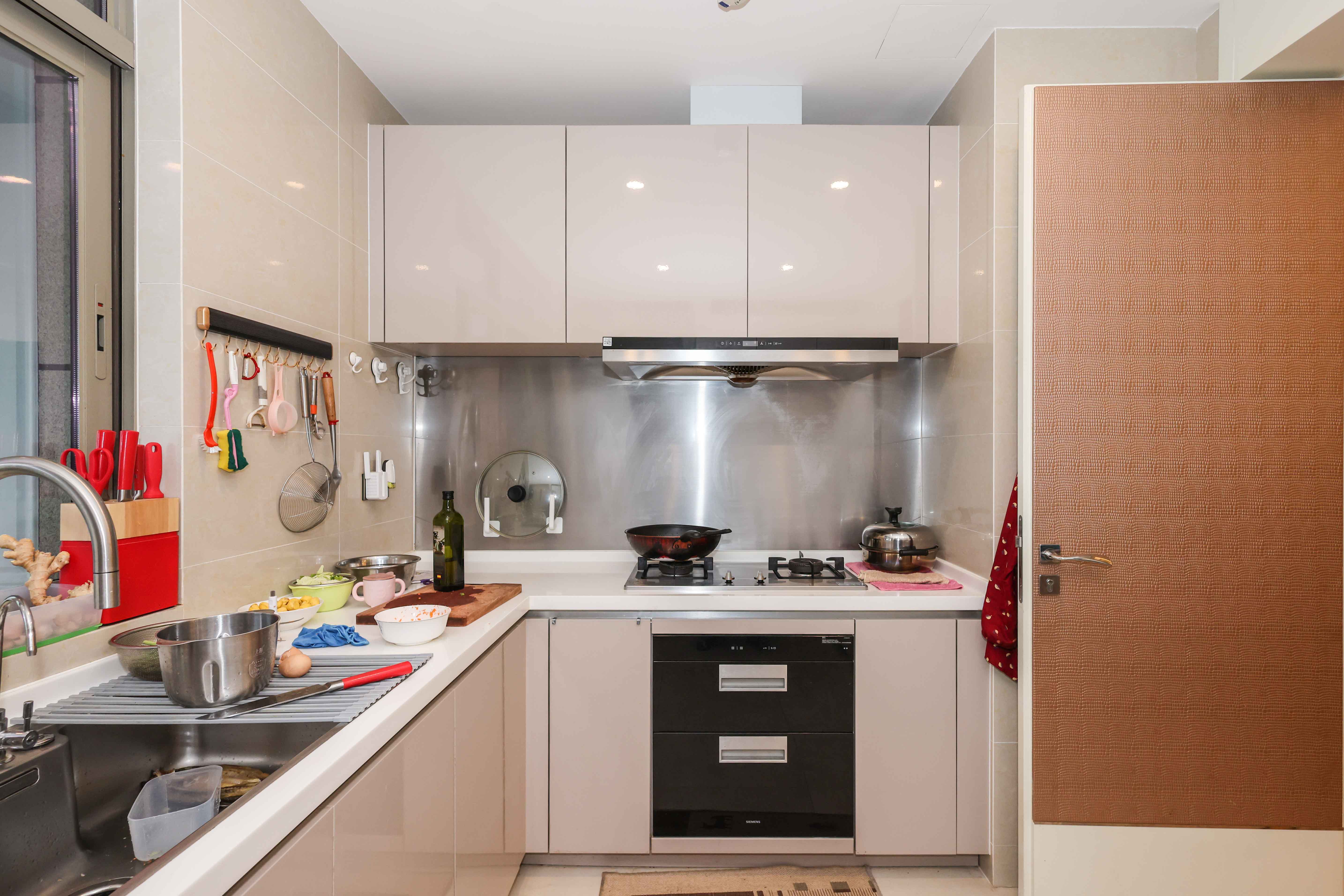 梅溪湖金茂府(金茂广场)(金茂览秀城)  5室2厅3卫    588.0万 梅溪湖金茂府(金茂广场)(金茂览秀城)  5室2厅3卫    588.0万厨房